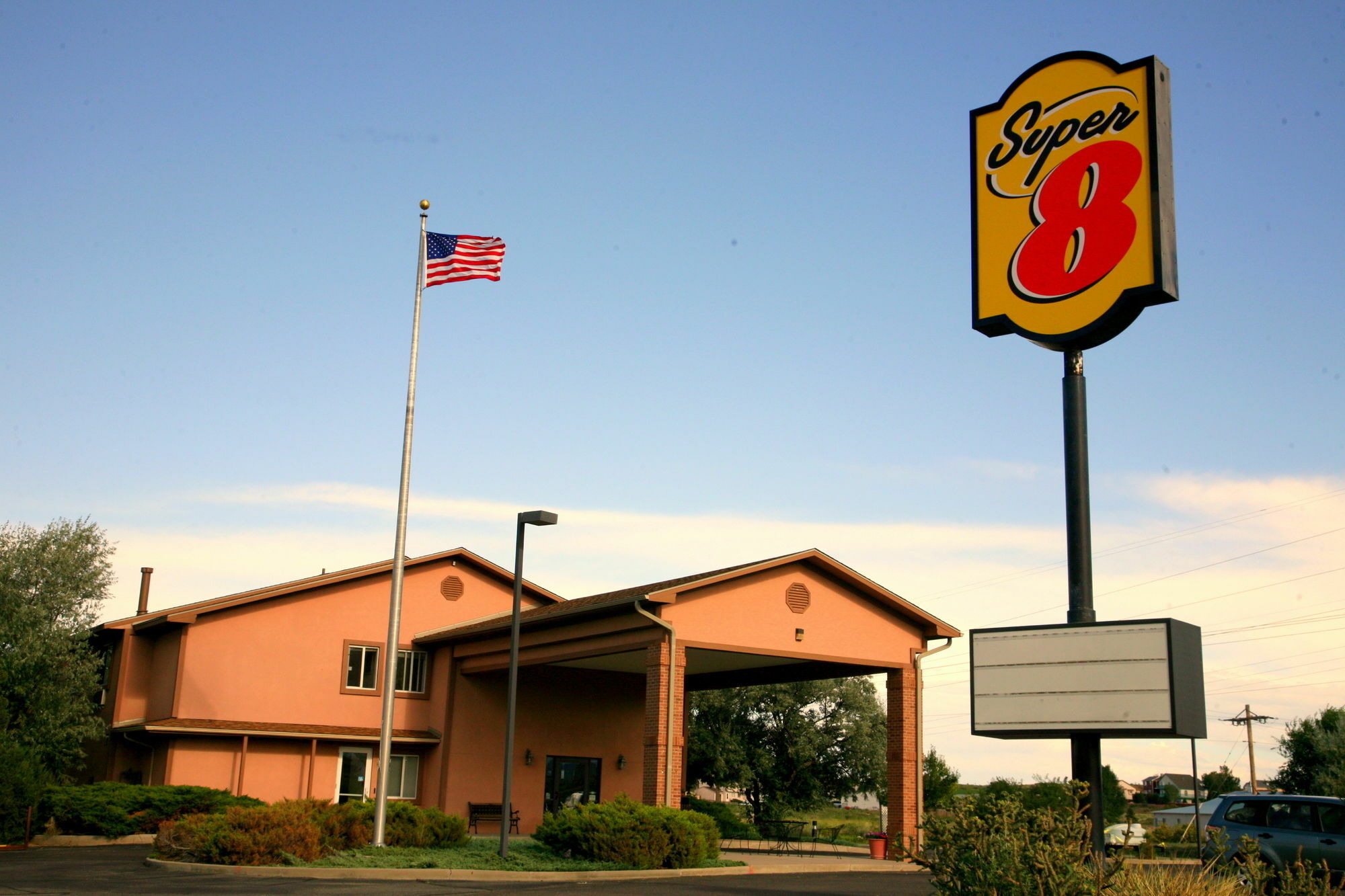 Super 8 By Wyndham Florence Co Eksteriør billede
